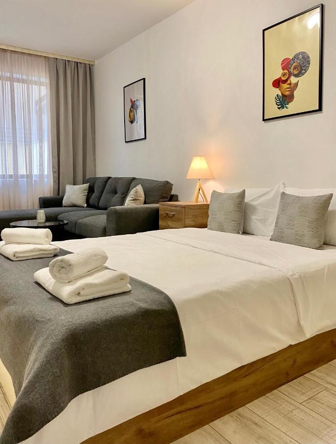 Spacious & Cozy 2 Bed Apartment With Work Space & Fast Wi-Fi Stara Zagora Exterior foto