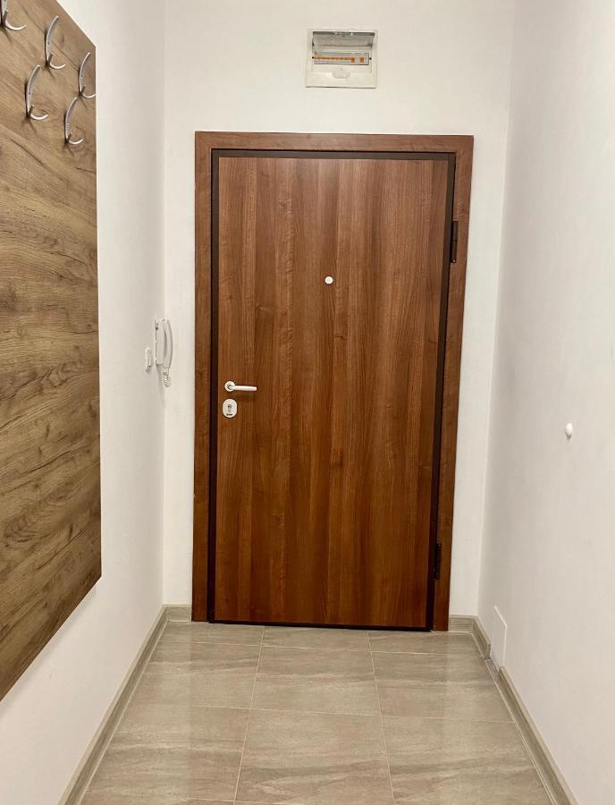 Spacious & Cozy 2 Bed Apartment With Work Space & Fast Wi-Fi Stara Zagora Exterior foto